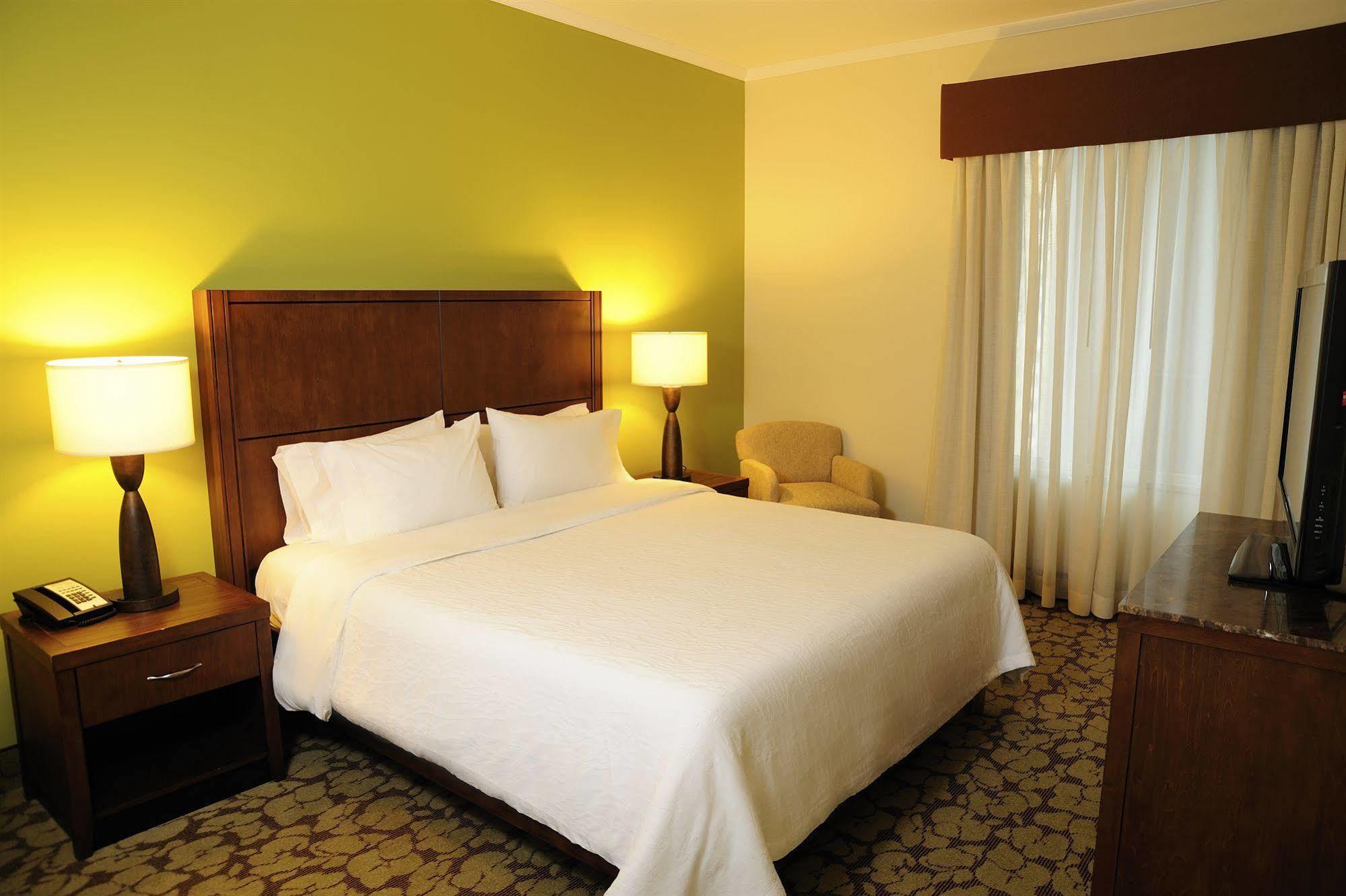 Hilton Garden Inn Panama City Downtown, Panama ภายนอก รูปภาพ
